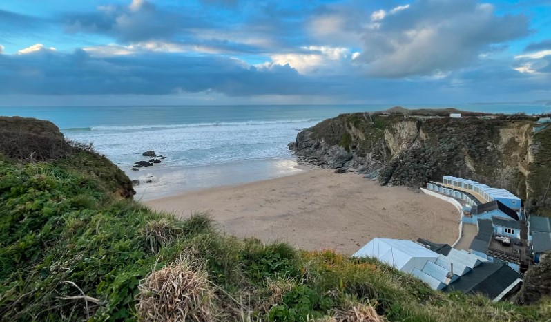 Newquay Cornwall Dolphin Boat Trips: Lusty Glaze Beach in Newquay, Cornwall